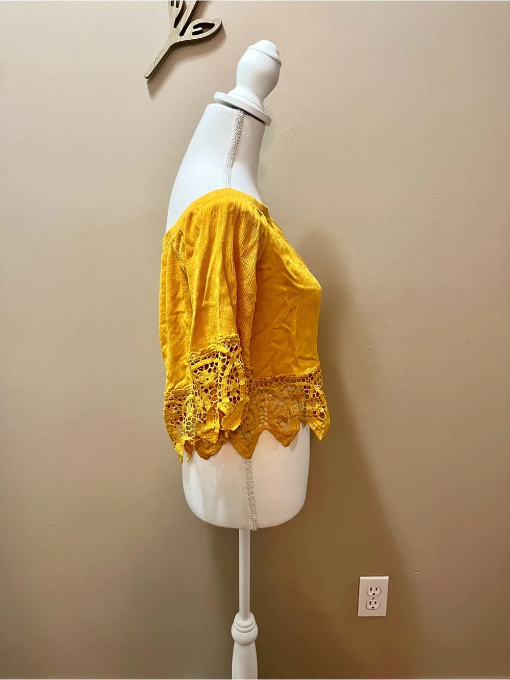 Crazy Train Yellow Off The Shoulder Boho Crochet Top Size Medium